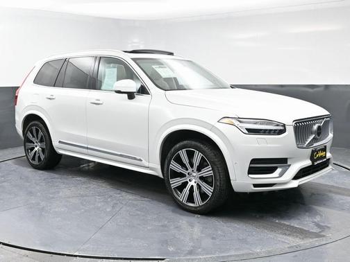 2023 Volvo XC90 Recharge Plug-In Hybrid T8 Plus Bright Theme 7 Passenger