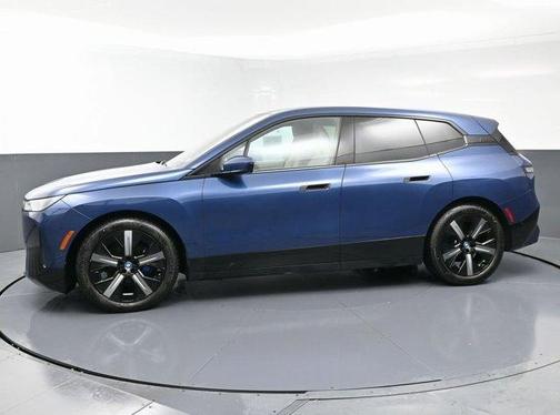 2022 BMW iX xDrive50
