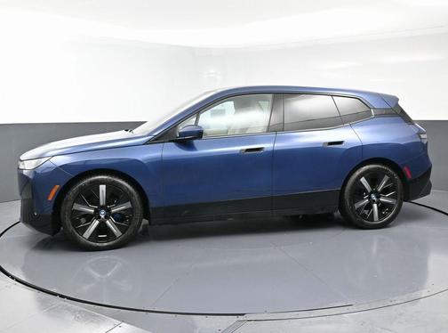 2022 BMW iX xDrive50