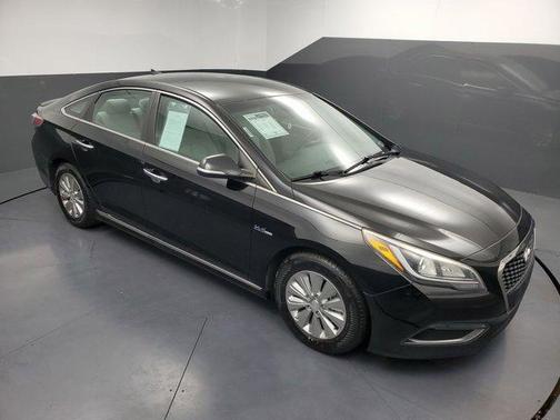 2016 Hyundai SONATA Hybrid SE
