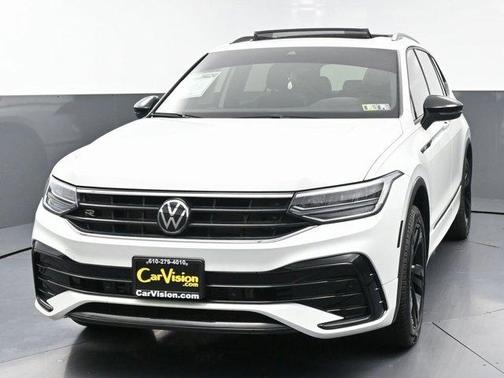 2024 Volkswagen Tiguan 2.0T SE R-Line Black