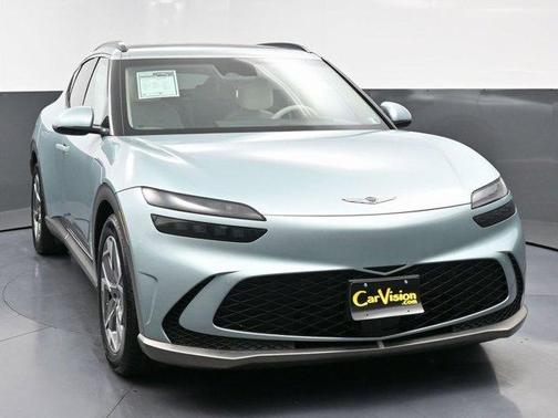 2025 Genesis GV60 Standard