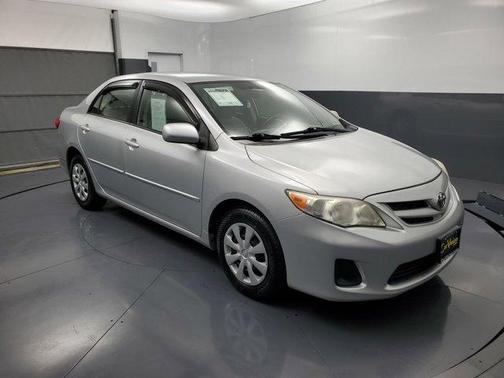 2011 Toyota Corolla LE