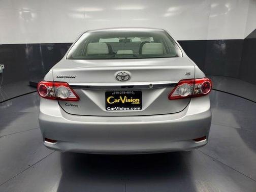 2011 Toyota Corolla LE