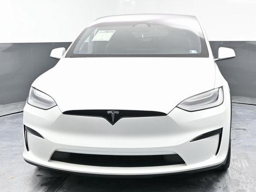 2022 Tesla Model X Base