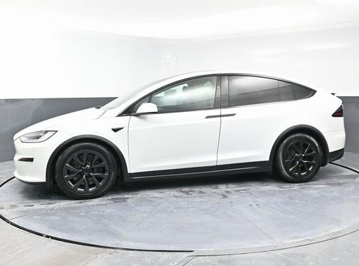 2022 Tesla Model X Base