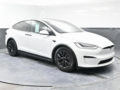 2022 Tesla Model X Base