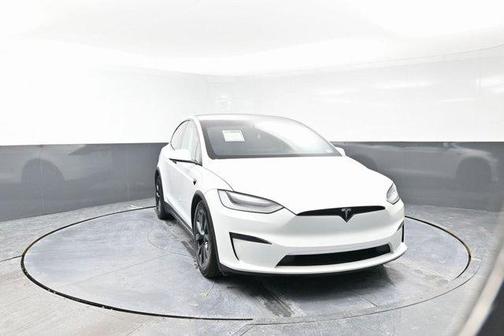 2022 Tesla Model X Base