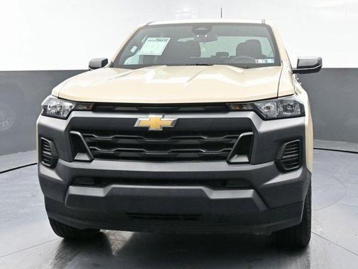 2024 Chevrolet Colorado WT