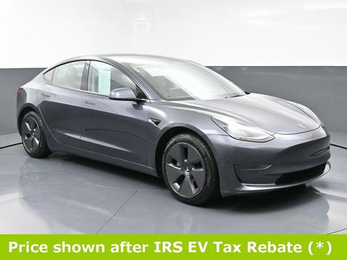 2022 Tesla Model 3 Base
