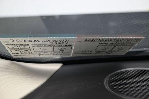 2017 Dodge Grand Caravan SE