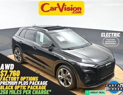 Mythos Black Metallic 2024 Audi Q4 e-tron 55 quattro Premium