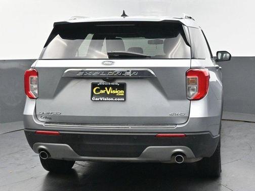 Silver Metallic 2023 Ford Explorer Limited