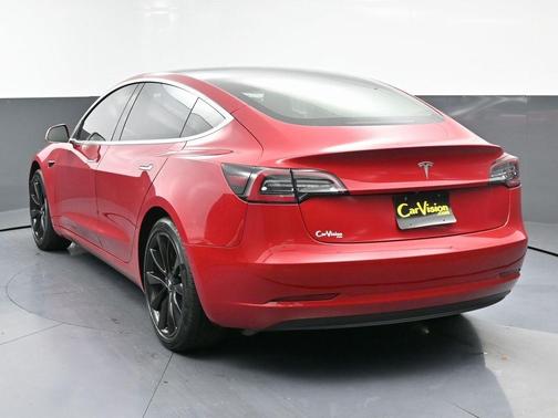 2018 Tesla Model 3 Mid Range