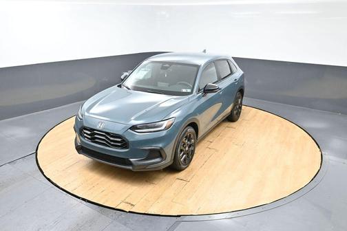 Green 2025 Honda HR-V Sport