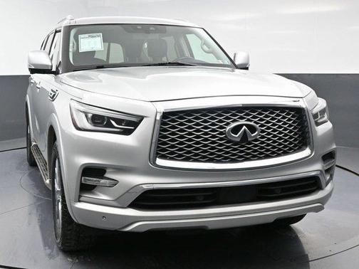 2021 INFINITI QX80 Luxe