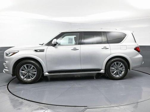2021 INFINITI QX80 Luxe