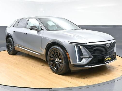 Silver Metallic 2024 Cadillac LYRIQ Luxury