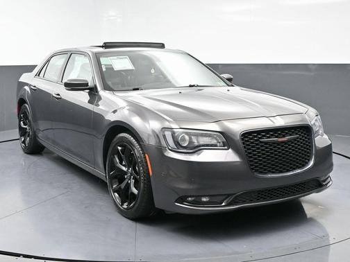 2023 Chrysler 300 S