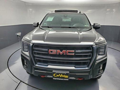 2022 GMC Yukon XL AT4