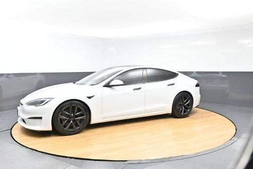 Pearl White Multi 2022 Tesla Model S Base