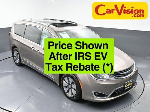 2018 Chrysler Pacifica Hybrid Limited