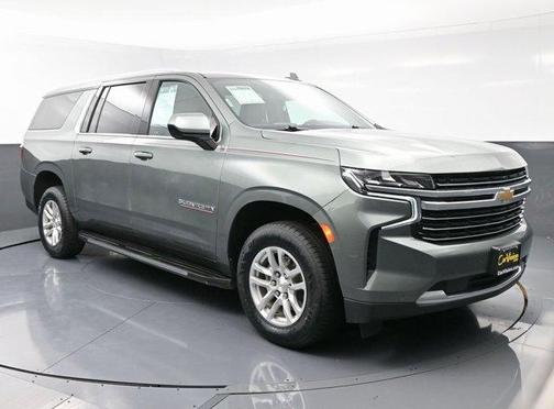 2023 Chevrolet Suburban LT