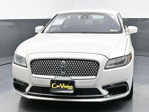 2018 Lincoln Continental Select