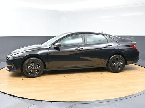 Phantom Black 2021 Hyundai ELANTRA HEV Blue