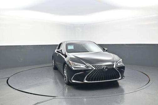Obsidian Black 2024 Lexus ES 350 Luxury