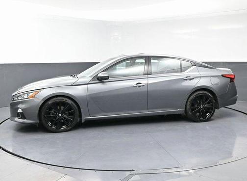 2020 Nissan Altima 2.0 Platinum