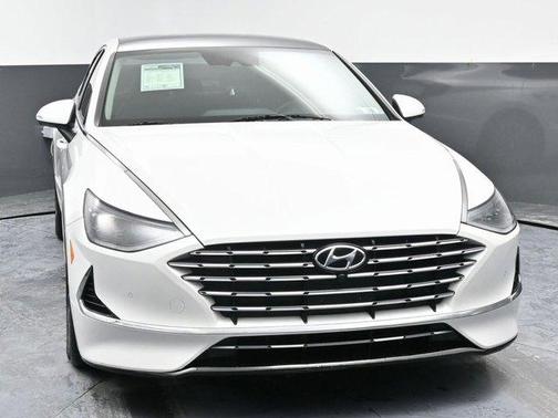 2022 Hyundai SONATA Hybrid Limited