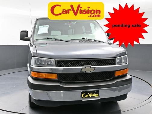 2017 Chevrolet Express 3500 LT