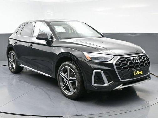2023 Audi Q5 e 55 S line quattro Premium