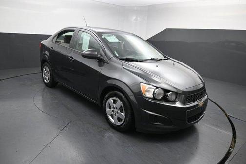 2016 Chevrolet Sonic LS