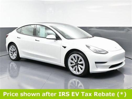 2022 Tesla Model 3 Long Range