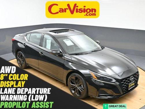 Super Black 2023 Nissan Altima 2.5 SR