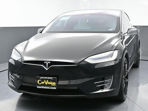 2019 Tesla Model X Standard Range