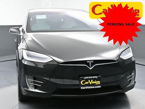 2019 Tesla Model X Standard Range