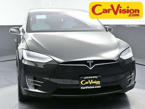 2019 Tesla Model X Standard Range
