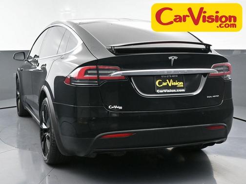 2019 Tesla Model X Standard Range