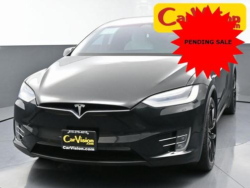 2019 Tesla Model X Standard Range