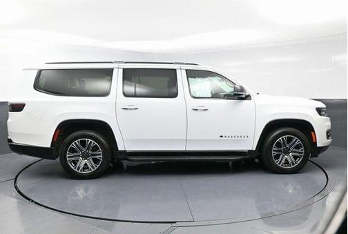 2023 Jeep Wagoneer L Series II