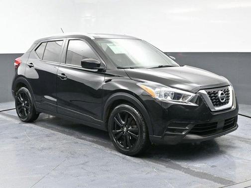 2020 Nissan Kicks SV