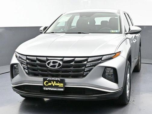 2022 Hyundai TUCSON SE