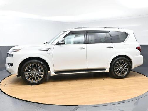 Aspen White TriCoat Pearl 2022 Nissan Armada Platinum