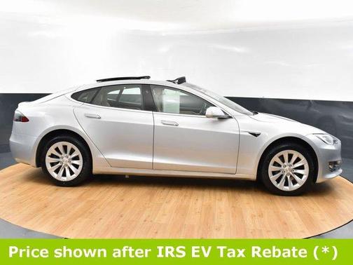 2016 Tesla Model S 90D