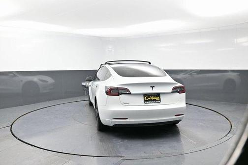 2022 Tesla Model 3 Base