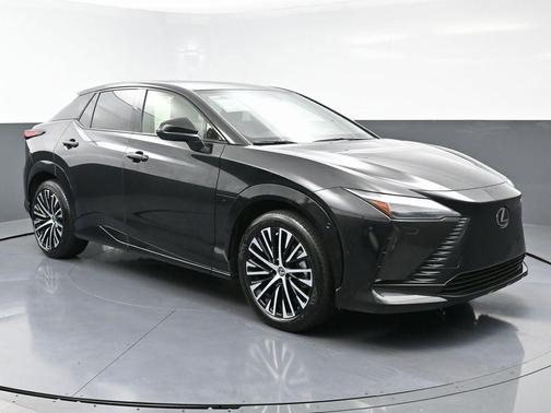 2023 Lexus RZ 450e Luxury