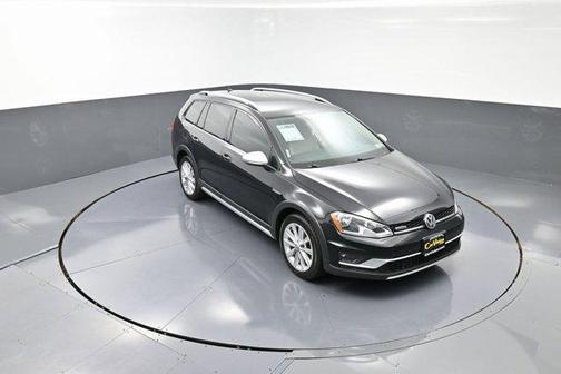 2017 Volkswagen Golf Alltrack TSI S